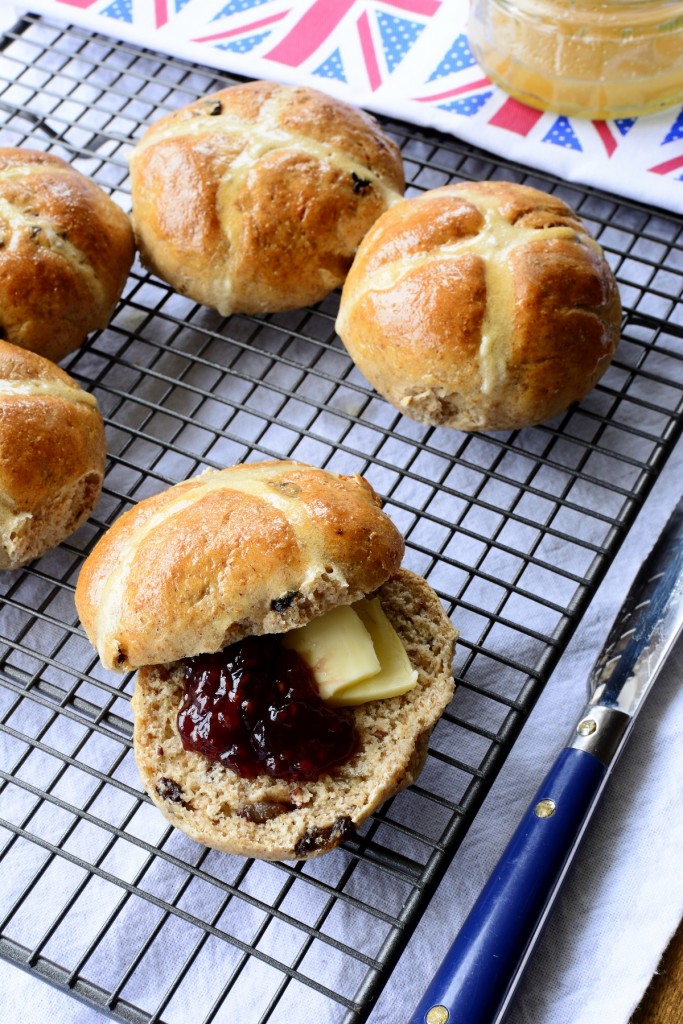 Hot Cross Buns with Jam