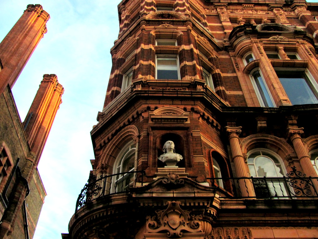 MAyfair (100)