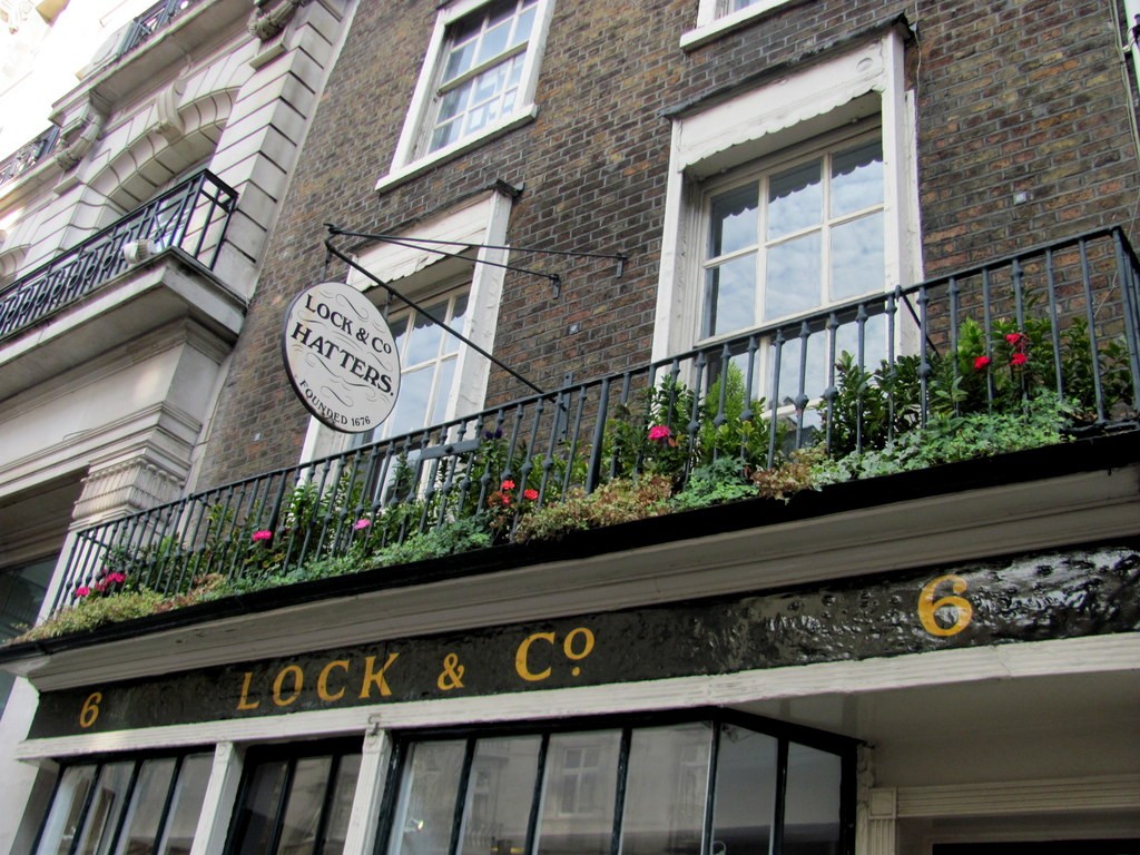 MAyfair (52)